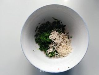 荠菜虾皮饼的做法步骤：5