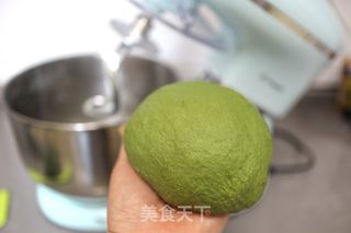 #艾草双色花卷的做法图解4