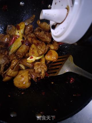 麻辣鸭块的做法步骤:11