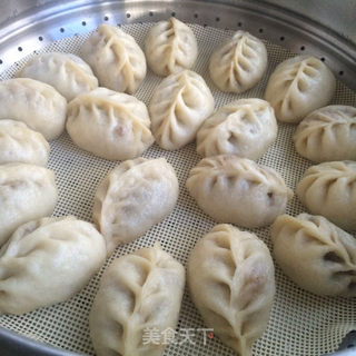 红枣泥柳叶包的做法步骤:9