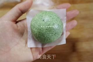 蛋黄肉松青团的做法步骤：7