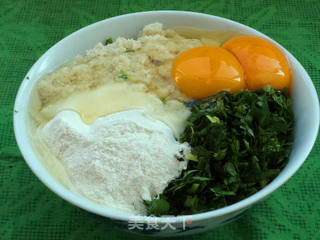 豆渣芹叶鸡蛋饼的做法步骤:2