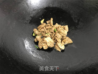 草头圈子的做法步骤:4