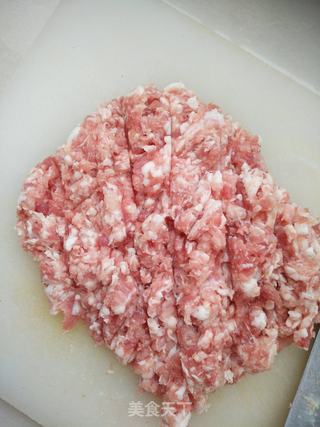 荠菜猪肉水饺的做法步骤:5
