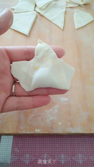 鸡肉芹菜馄饨的做法步骤:11