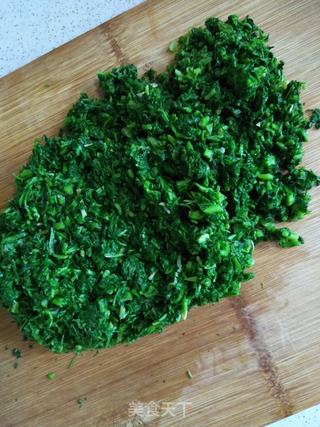 荠菜蒸饺的做法步骤:7
