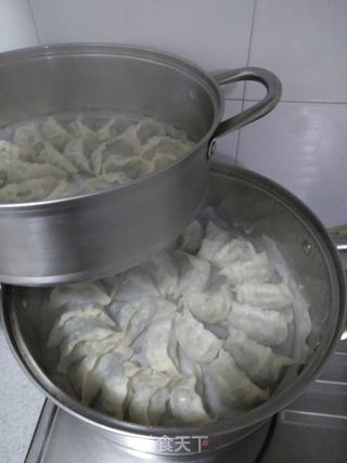 荠菜蒸饺的做法步骤:14