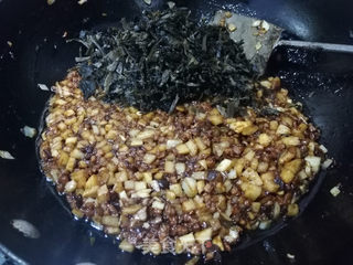 酱肉冬笋丁馅料的做法步骤:9