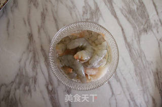 椰丝烤虾仁的做法步骤:2
