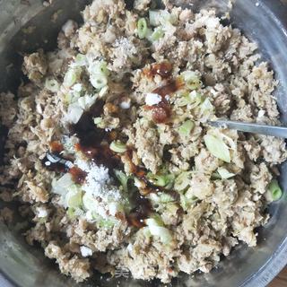 汤面蒸饺的做法步骤:3