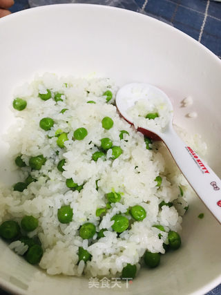 海苔三角饭团的做法步骤:7