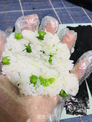海苔三角饭团的做法步骤:9