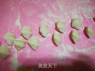 香椿豆干粉条饺的做法步骤:5
