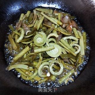 炒蕨菜的做法步骤:8