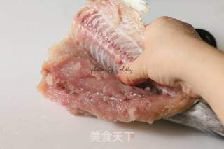 玉米鲅鱼肠的做法步骤:3