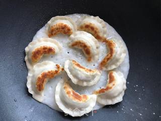 野菜煎饺的做法步骤:8