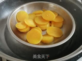 香蕉红薯糯米饼的做法步骤：1