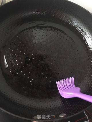 生煎榆钱卷的做法步骤:15