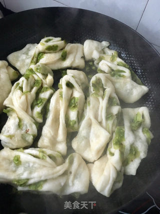 生煎榆钱卷的做法步骤:22