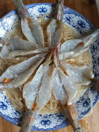 美食―蒜蓉粉丝蒸开背虾的做法步骤:7