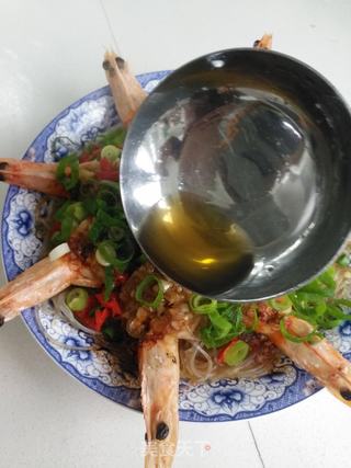 美食―蒜蓉粉丝蒸开背虾的做法步骤:10