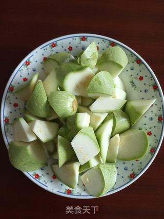 清脆角瓜（西葫芦）的做法步骤：2