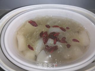 #水果#银耳皇冠梨枸杞汤的做法步骤:9