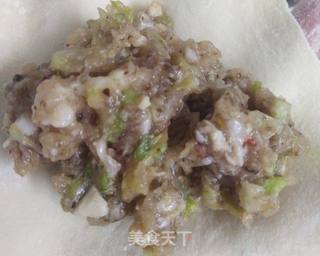 超薄的饺子馅肉饼的做法步骤:4