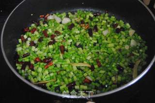 孜然蒜薹牛肉的做法步骤:6
