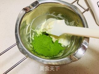 抹茶白巧克力磅蛋糕的做法步骤:6