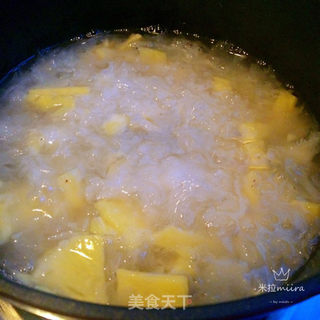 菠萝银耳汤的做法步骤:8