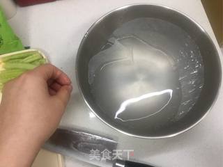 十分钟快手早餐 越式春卷的做法步骤:5