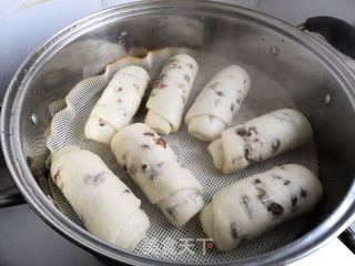 二合面葡萄干红枣卷的做法步骤:14