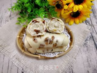 二合面葡萄干红枣卷的做法步骤:15