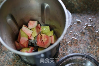 “水果”番石榴乳酸奶昔的做法步骤:3