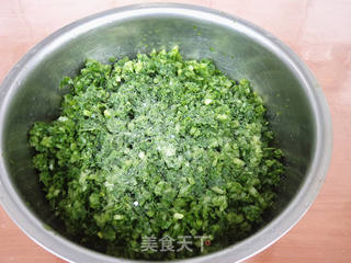 小白菜猪肉馅水饺的做法步骤:5