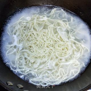蒜香猪油腌面的做法步骤:6
