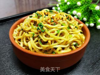 蒜香猪油腌面的做法步骤:12