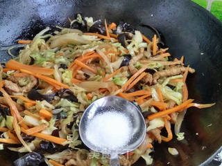 肉丝时蔬炒面的做法步骤:14