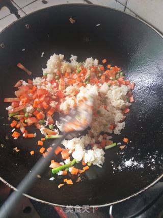 时蔬炒饭的做法步骤:7