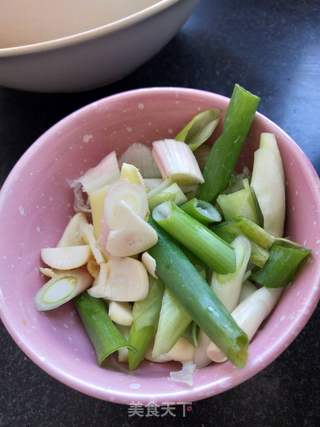 炖冰岛红鱼的做法步骤：2