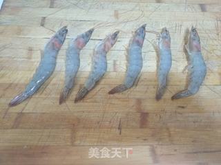 虾仁蒸蛋的做法步骤：1