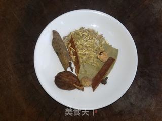 冬笋烧肉的做法步骤:5