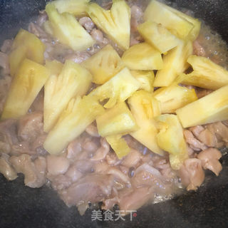 菠萝烩鸡丁的做法步骤:5
