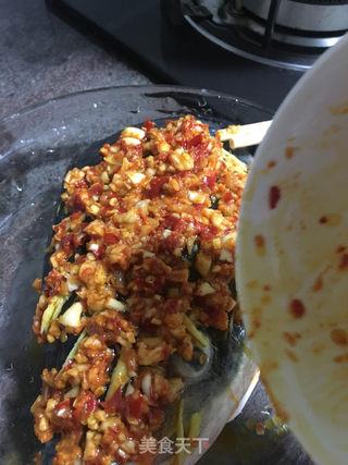 剁椒鱼头拌面的做法步骤:11