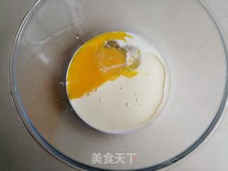 酵母版炼奶松饼的做法步骤：2