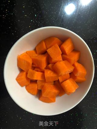 胡萝卜苹果汁的做法步骤:3