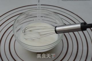 奶牛纹蓝莓蛋糕卷的做法步骤：2