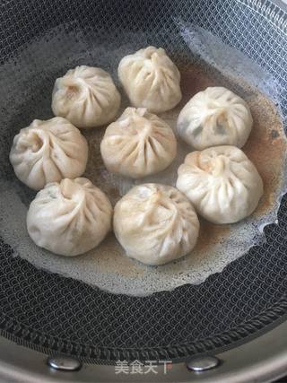 三鲜水煎包的做法步骤:25