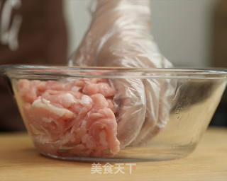 京酱肉丝的做法步骤:3